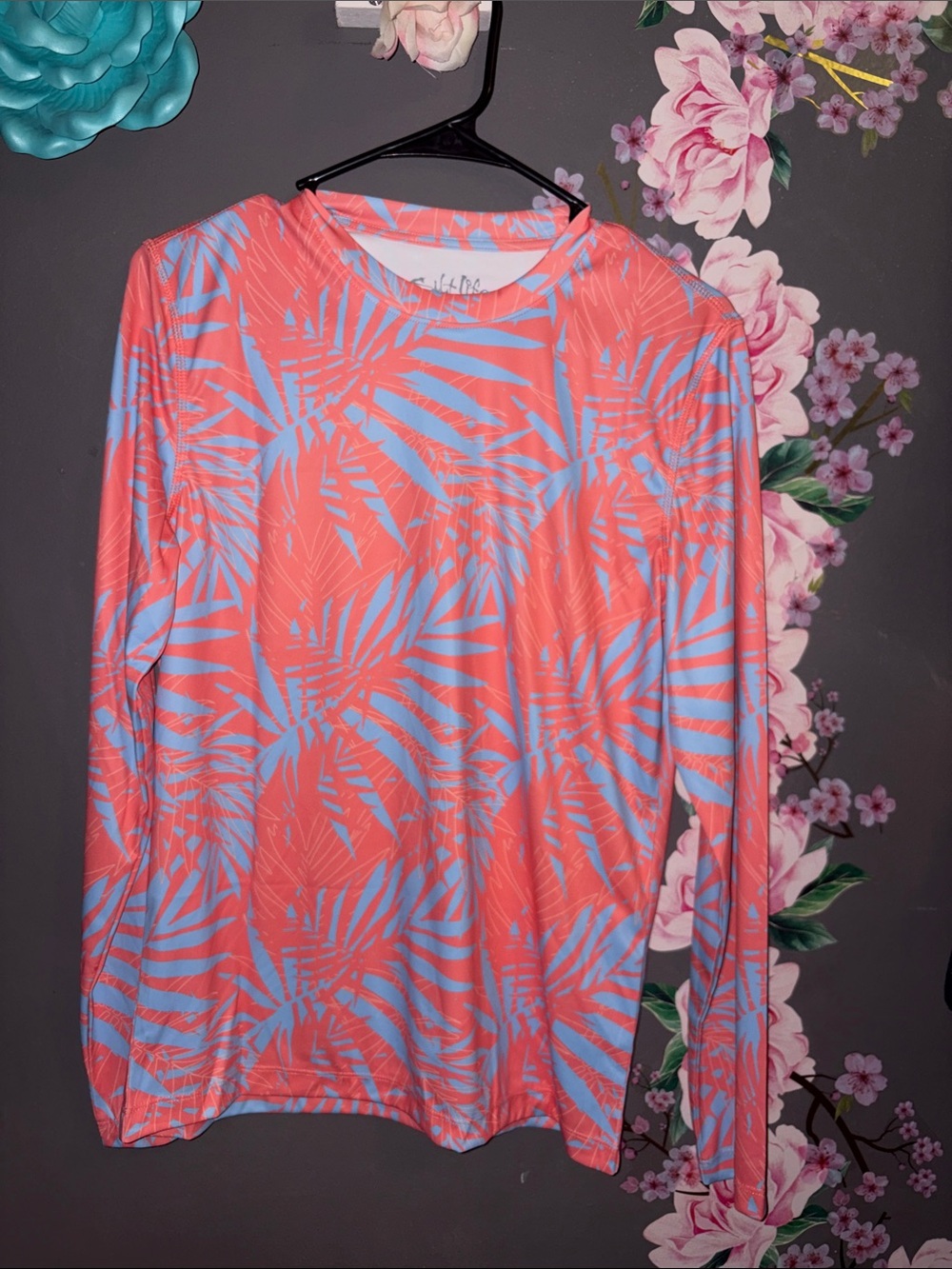 Salt Life Coral Top Medium
